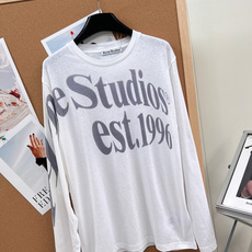 🆕ACNE STUDIO 做旧字母长袖T恤Acne Studios以品牌创立年份「」为灵感,打造这件标志 🆕ACNE STUDIO 做旧字母长袖T恤Acne Studios以品牌创立年份「」为灵感,打造这件标志