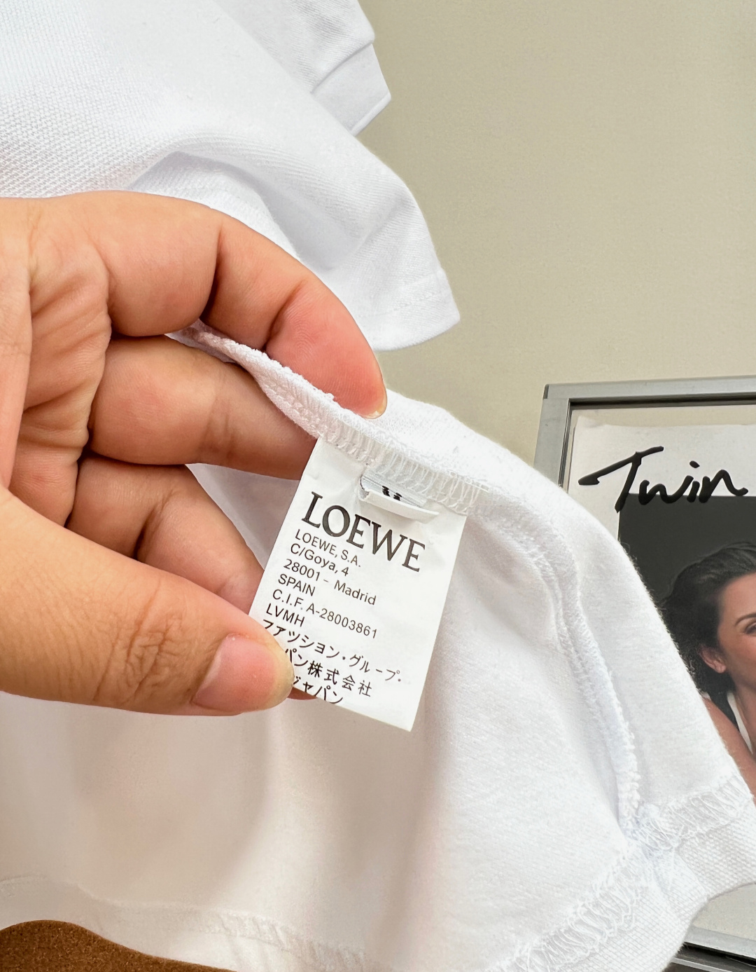 🆕LOEWE新款刺绣Logo Polo衫 |，棉质珠地布打造，透气不闷汗，日常好穿又高级✨经典翻领设计藏