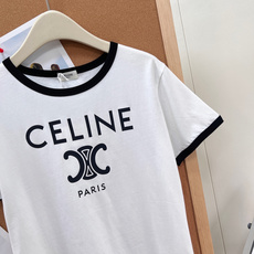 🆕Celine 经典凯旋门字母T恤🖤炸街款!采用手工印花工艺 黑白颜色百搭时髦 实用性非常强的一件!纯棉 🆕Celine 经典凯旋门字母T恤🖤炸街款!采用手工印花工艺 黑白颜色百搭时髦 实用性非常强的一件!纯棉