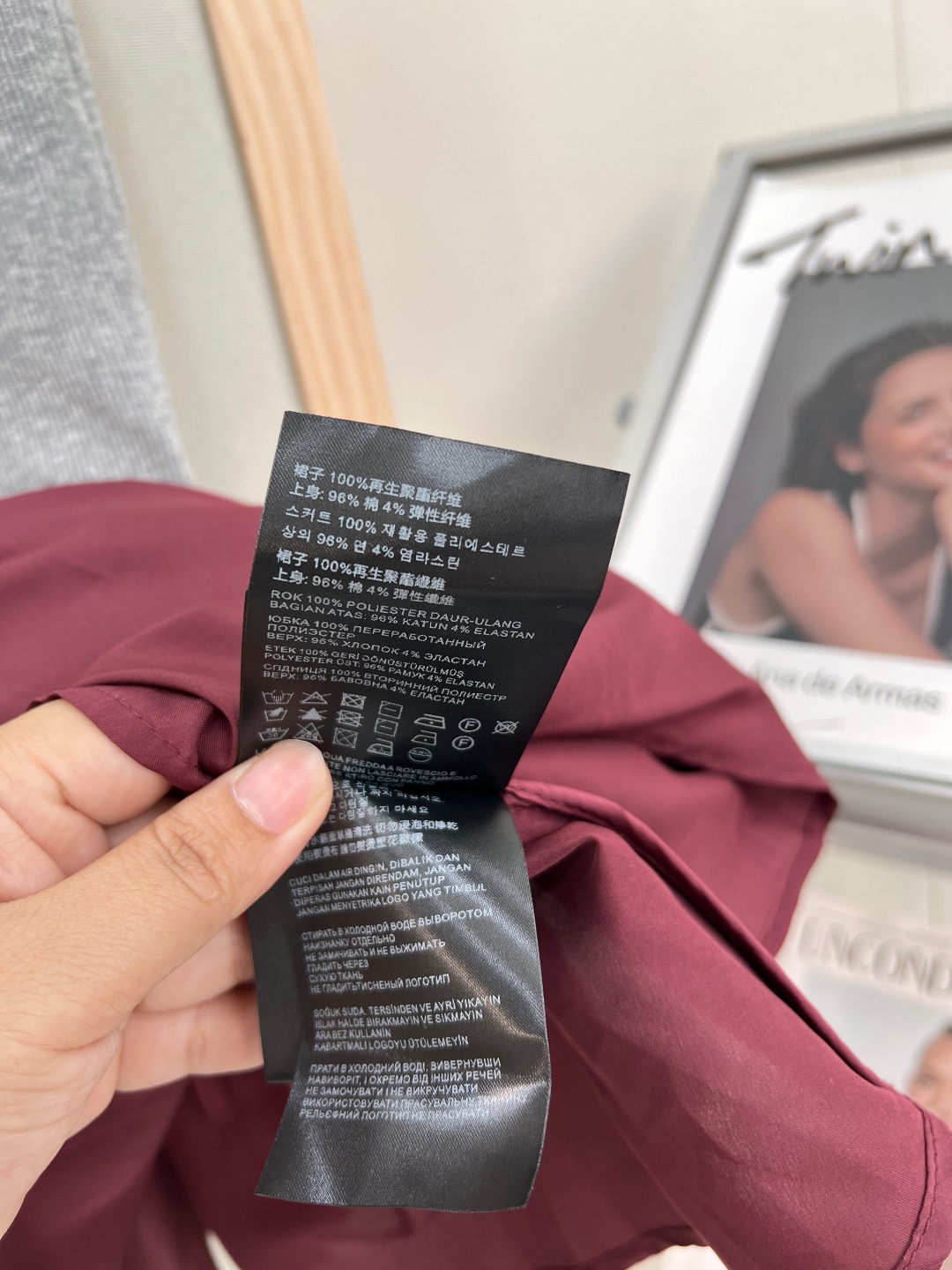 🆕Miumiu新款针织抹胸百褶裙，定制YB斜纹全棉材质 细腻肌理 柔软舒适 平口抹胸裙裁剪 上半部分螺纹包边增添精致调性