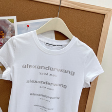🆕ALEXANDERWANG 大王字母烫钻修身短袖T恤胸前四排字母烫钻,blingbling自带星光滤镜 🆕ALEXANDERWANG 大王字母烫钻修身短袖T恤胸前四排字母烫钻,blingbling自带星光滤镜