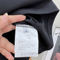 🆕ALEXANDERWANG 大王字母烫钻修身短袖T恤胸前四排字母烫钻,blingbling自带星光滤镜 🆕ALEXANDERWANG 大王字母烫钻修身短袖T恤胸前四排字母烫钻,blingbling自带星光滤镜