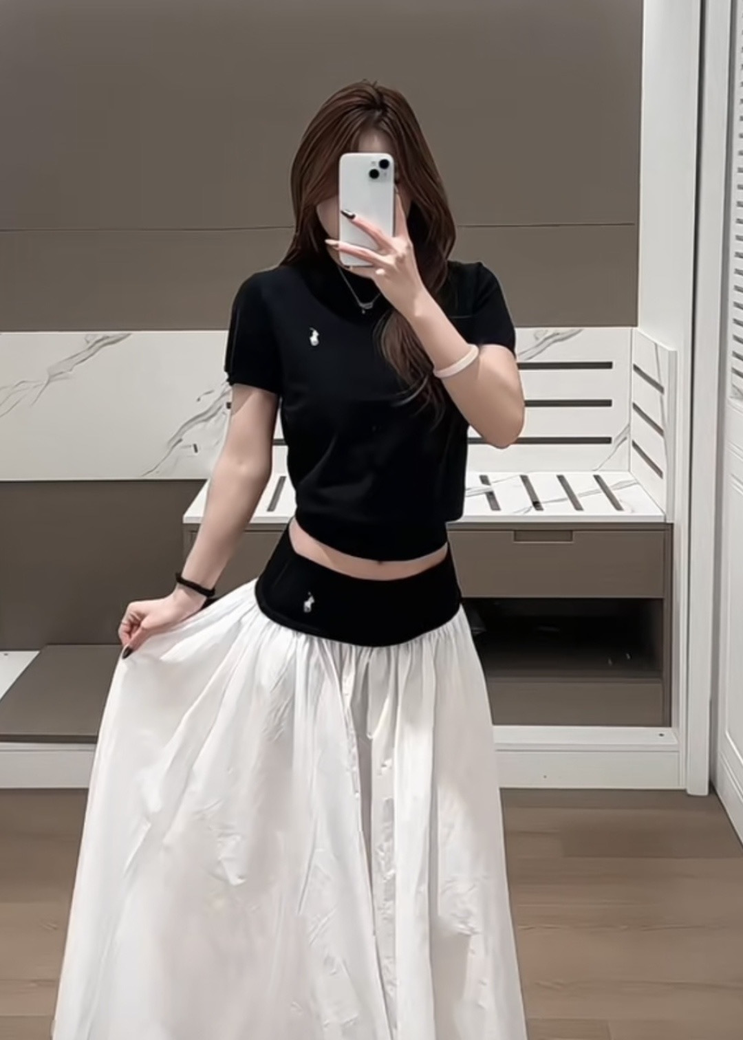 NO:839915,The upper body has an elegant and casual American style of relaxation,19860909上身都是优雅又随性的美式松弛感,,,Women's clothing
