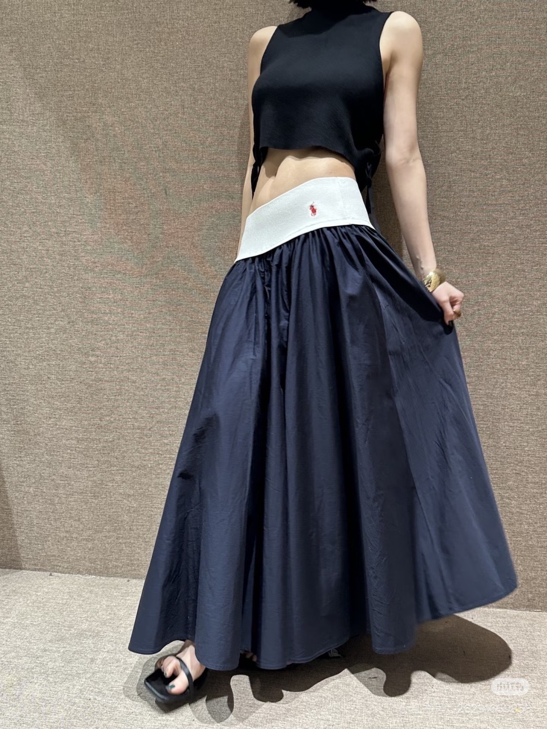 NO:839903,Upper body reference picture,,19860909上身参考图,,,Women's clothing