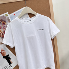 🆕alexander wang26春夏大王超多明星同款字母刺绣正肩短袖T恤▪️小版型长度和宽度都刚刚好, 🆕alexander wang26春夏大王超多明星同款字母刺绣正肩短袖T恤▪️小版型长度和宽度都刚刚好,