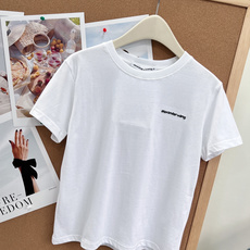 🆕alexander wang26春夏大王超多明星同款字母刺绣正肩短袖T恤▪️小版型长度和宽度都刚刚好, 🆕alexander wang26春夏大王超多明星同款字母刺绣正肩短袖T恤▪️小版型长度和宽度都刚刚好,