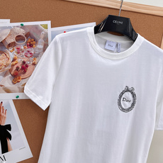 🆕Dior 2026春夏蝴蝶结椭圆徽标刺绣T恤|极简轻奢氛围感, 高级感基础款天花板✨Dior新款简约白 🆕Dior 2026春夏蝴蝶结椭圆徽标刺绣T恤|极简轻奢氛围感, 高级感基础款天花板✨Dior新款简约白