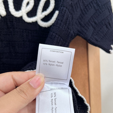 🆕CHANEL新款小香立体字母刺绣圆领短袖|经典永不过时的优雅单品,- 胸前手写体“Chanel”字母采 🆕CHANEL新款小香立体字母刺绣圆领短袖|经典永不过时的优雅单品,- 胸前手写体“Chanel”字母采