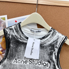 🆕Acne Studios 新款做旧印花无袖背心。高街氛围感单品🔥自带高街艺术感的爆款背心来袭,男女同款 🆕Acne Studios 新款做旧印花无袖背心。高街氛围感单品🔥自带高街艺术感的爆款背心来袭,男女同款