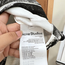 🆕Acne Studios 新款做旧印花无袖背心。高街氛围感单品🔥自带高街艺术感的爆款背心来袭,男女同款 🆕Acne Studios 新款做旧印花无袖背心。高街氛围感单品🔥自带高街艺术感的爆款背心来袭,男女同款