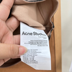 🆕Acne Studios 新款做旧印花无袖背心。高街氛围感单品🔥自带高街艺术感的爆款背心来袭,男女同款 🆕Acne Studios 新款做旧印花无袖背心。高街氛围感单品🔥自带高街艺术感的爆款背心来袭,男女同款