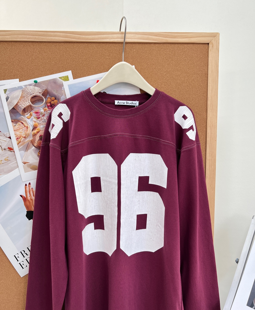 🆕Acne Studios 96系列美式复古球衣长袖T恤✨自带复古滤镜的氛围感神款，轻松解锁随性松弛的美