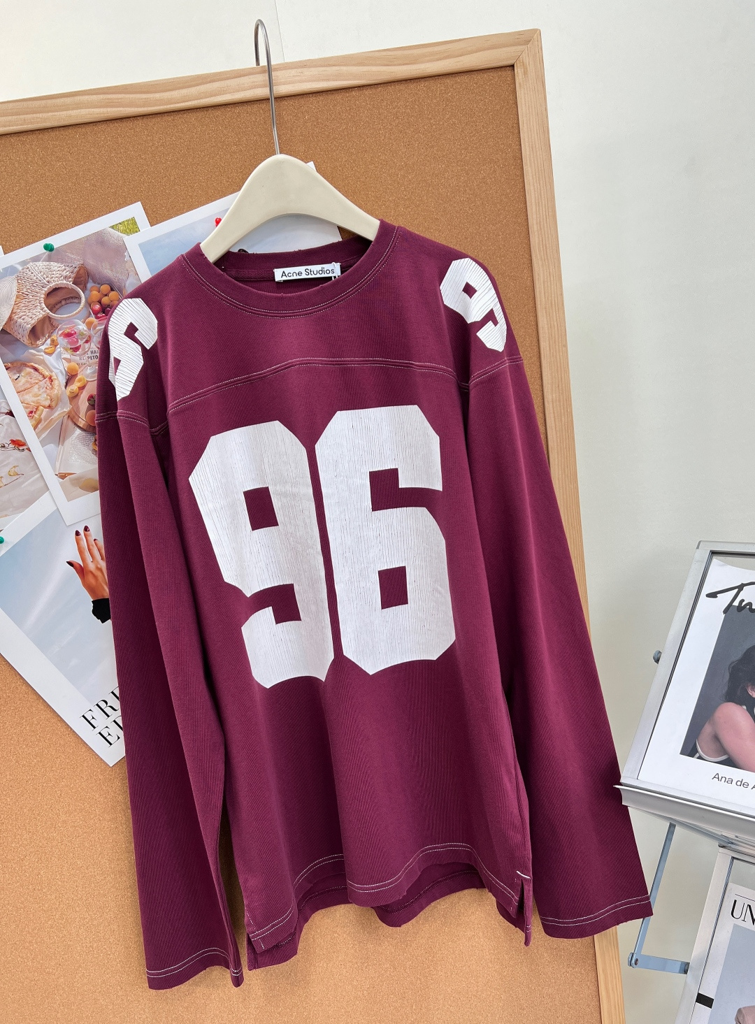 🆕Acne Studios 96系列美式复古球衣长袖T恤✨自带复古滤镜的氛围感神款，轻松解锁随性松弛的美
