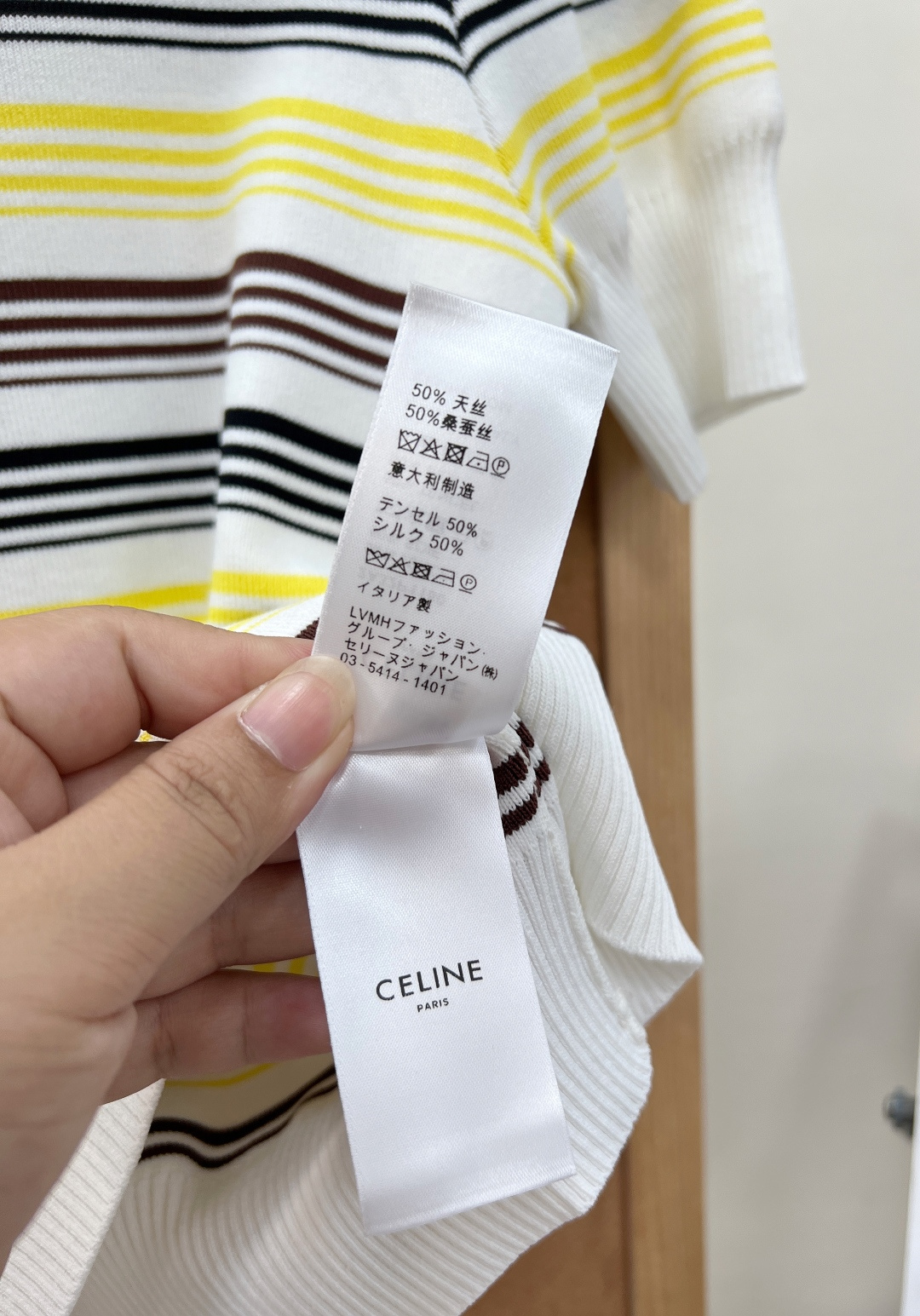 🆕CELINE赛琳复古撞色条纹Polo针织短袖，天丝混纺面料，细腻紧实、透气亲肤，自带垂顺肌理感，上身清