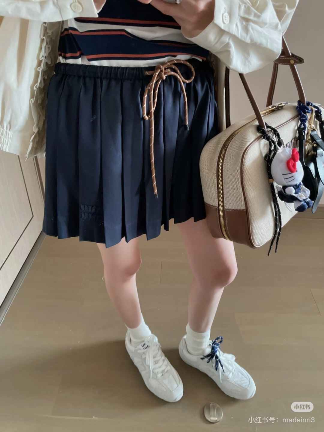 NO:872618,Upper body reference picture,,19860909上身参考图,,,Women's clothing