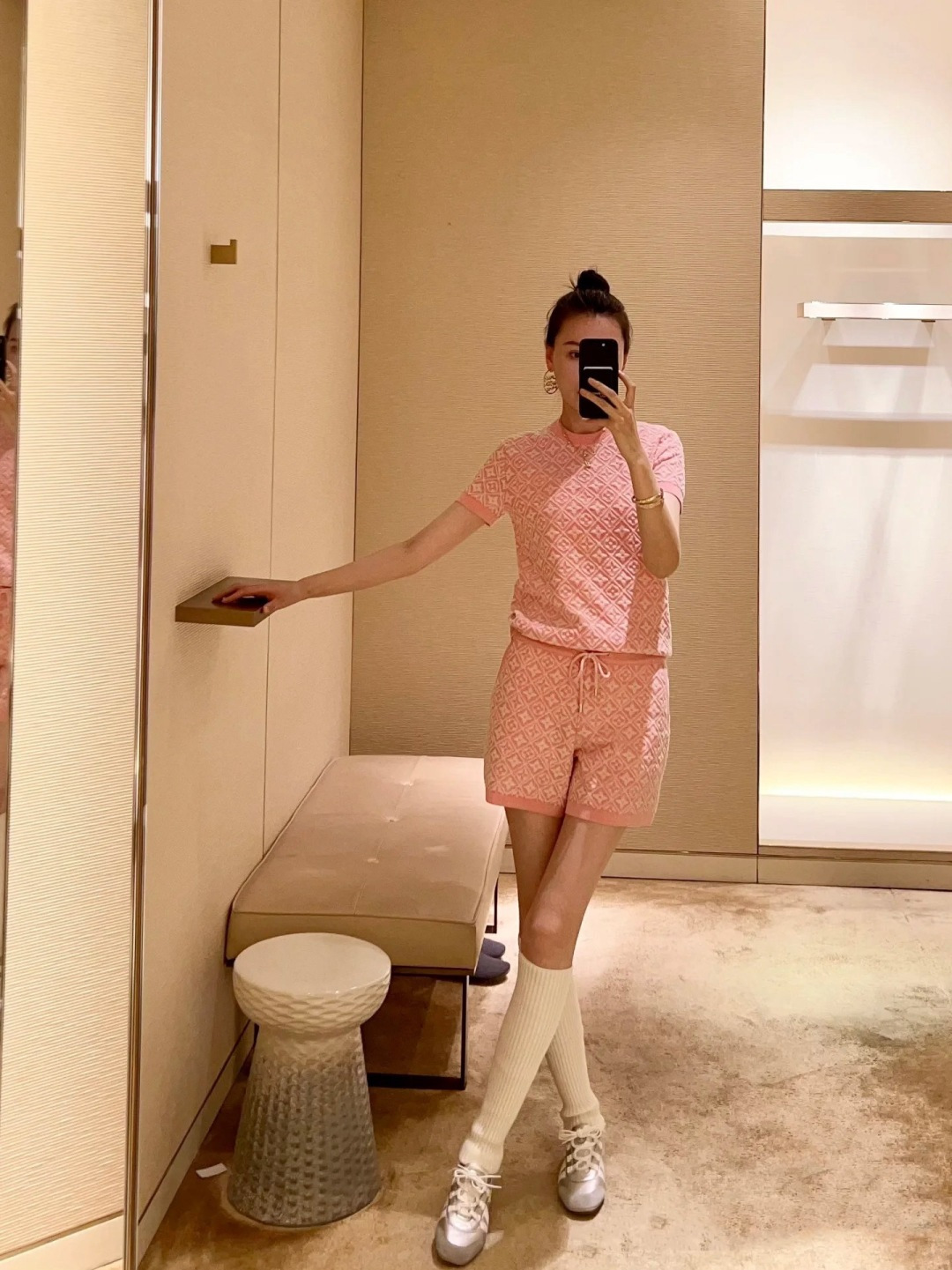 NO:872662,A set of upper body reference pictures,19860909一套上身参考图,,,Women's clothing