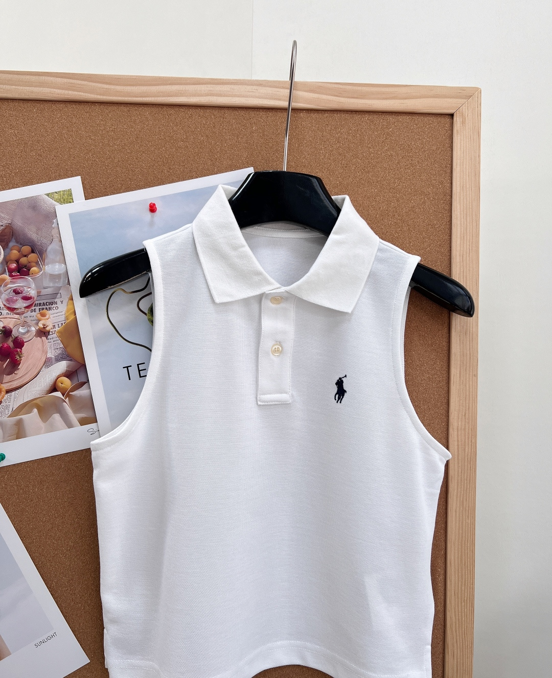 🆕 Ralph Lauren 拉夫劳伦26早春新款翻领战马背心，将经典学院风与松弛感完美融合，解锁美式复