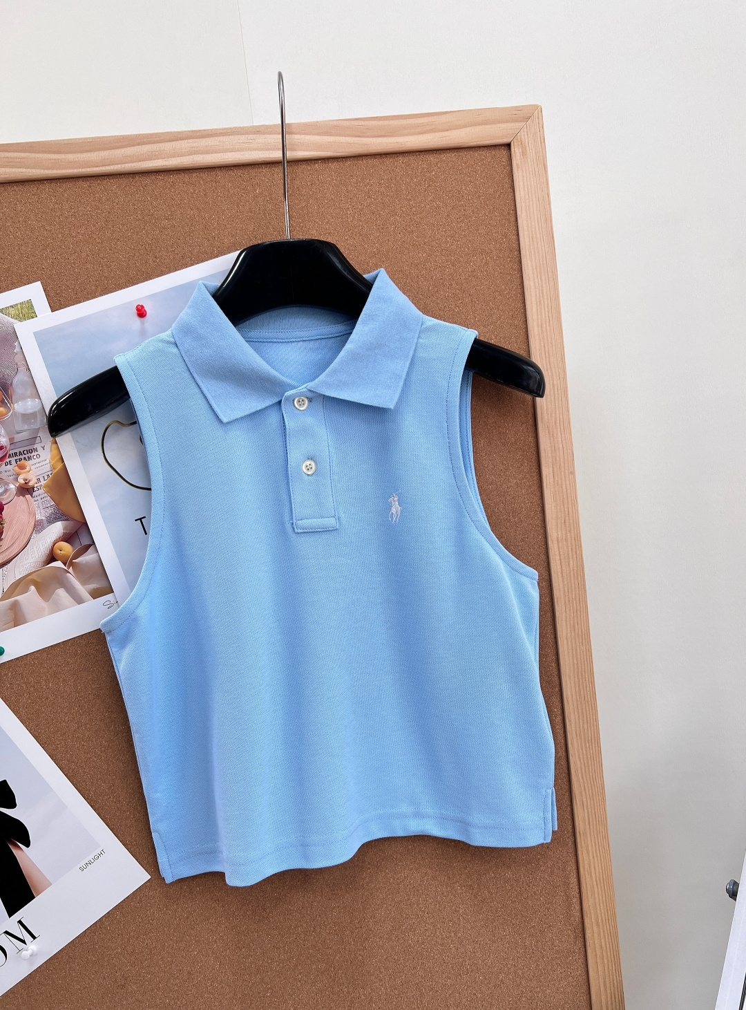 🆕 Ralph Lauren 拉夫劳伦26早春新款翻领战马背心，将经典学院风与松弛感完美融合，解锁美式复