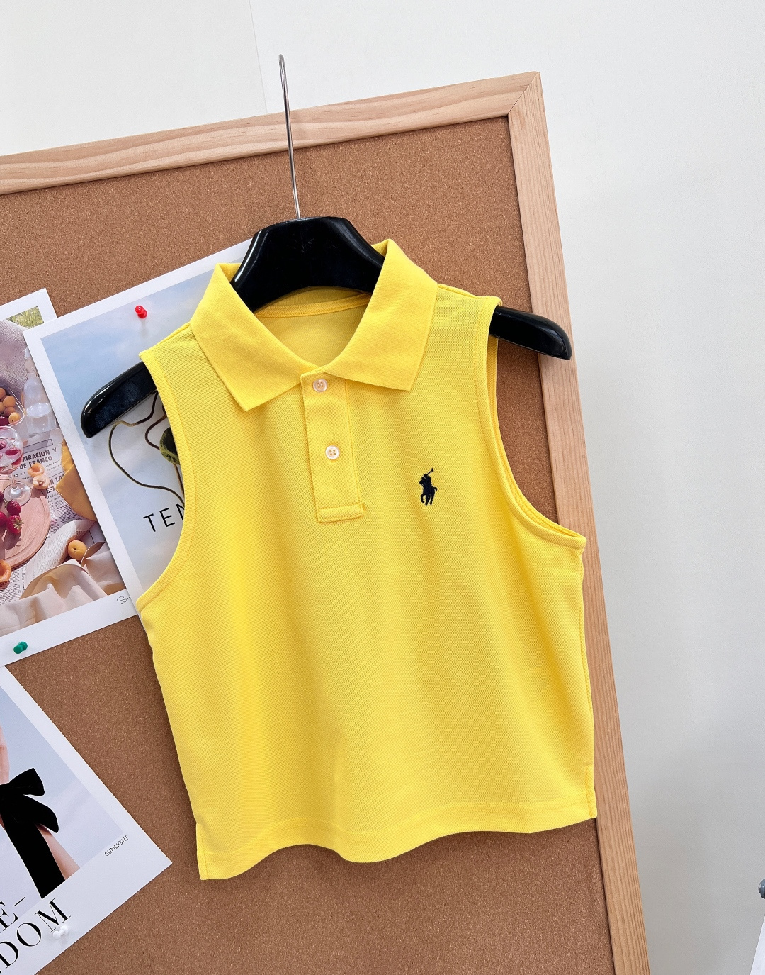 🆕 Ralph Lauren 拉夫劳伦26早春新款翻领战马背心，将经典学院风与松弛感完美融合，解锁美式复