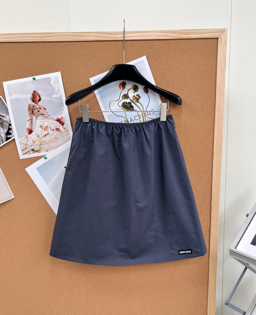 🆕MIU MIU 26SS春夏藏青一字肩两件套套装，妥妥的法式甜妹天菜套装，原版打版复刻全套版型与面料，