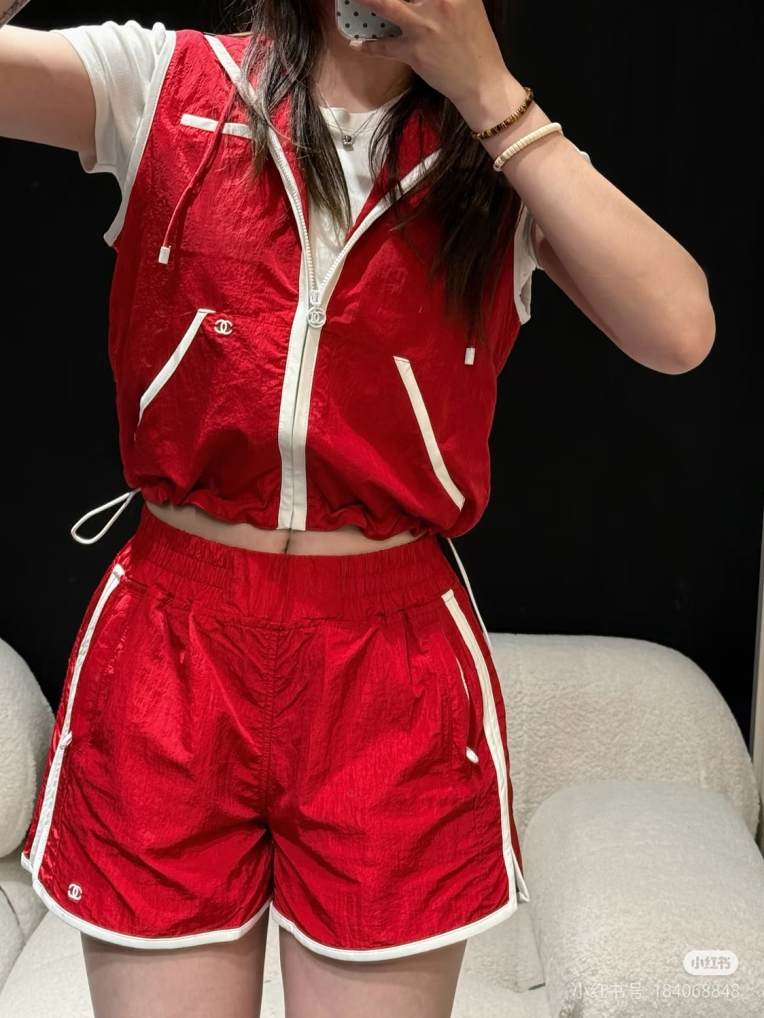 NO:899096,A set of upper body reference pictures,19860909一套上身参考图,,,Women's clothing