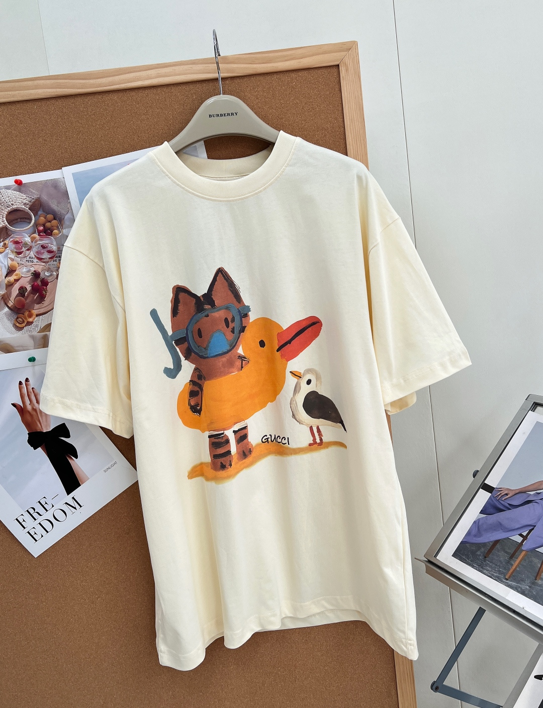 🆕 GUCCI 猫咪🐈卡通印花短袖T恤玩味经典，释放个性以GUCCI标志性的双G字母为灵感，融入可爱童趣