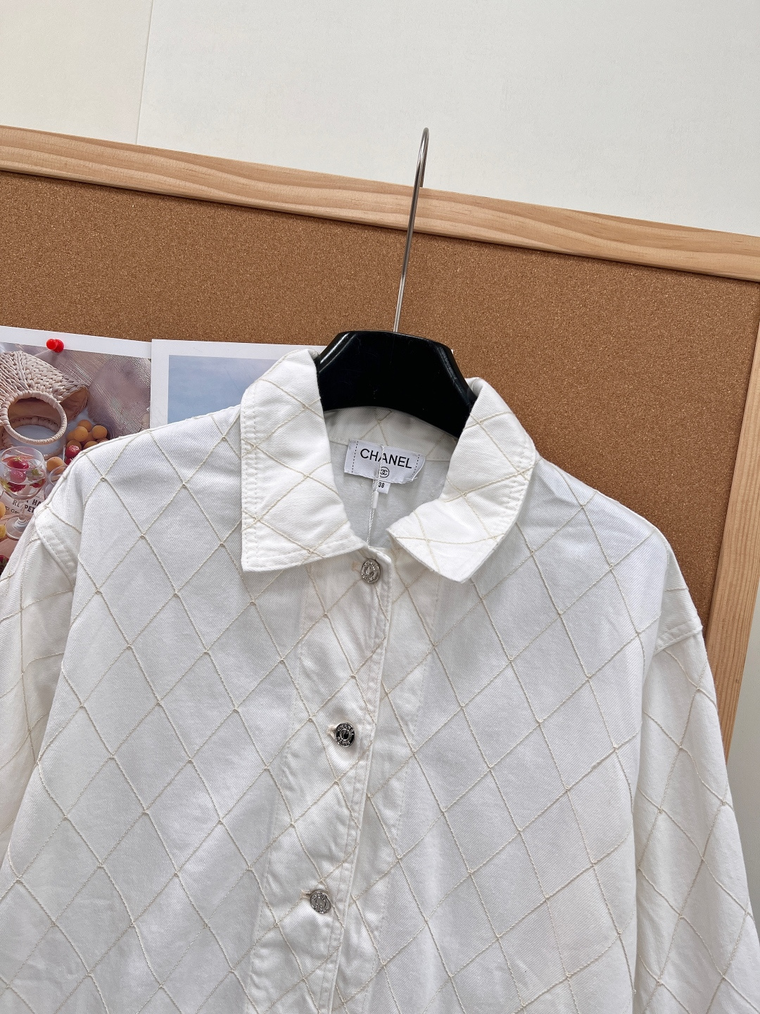 🆕CHANEL新款通体菱格翻领休闲外套，原版1:1开发复刻，对标专柜原版完整打版定裁，整件衣身采用明线衍