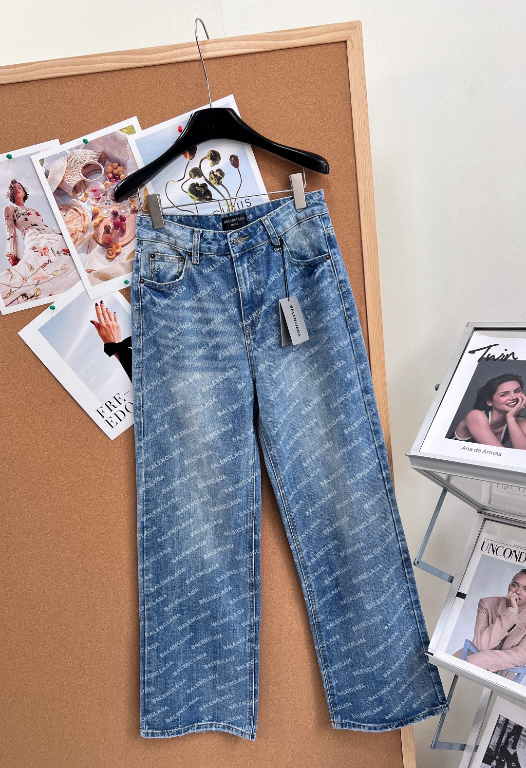 🆕2026经典爆款BALENCIAG*巴黎世家牛仔裤长裤👖，短裤🩳一套。BL版型 主打廓形设计版型非常时