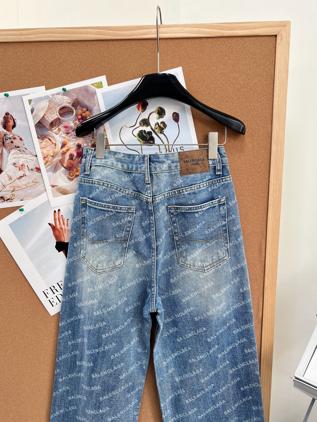 🆕2026经典爆款BALENCIAG*巴黎世家牛仔裤长裤👖，短裤🩳一套。BL版型 主打廓形设计版型非常时