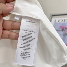 🆕DIOR26春夏五星做旧印花长袖T恤,复古标志性印花,胸前弧形环绕品牌字母+中心做旧磨白五角星印花,水 🆕DIOR26春夏五星做旧印花长袖T恤,复古标志性印花,胸前弧形环绕品牌字母+中心做旧磨白五角星印花,水
