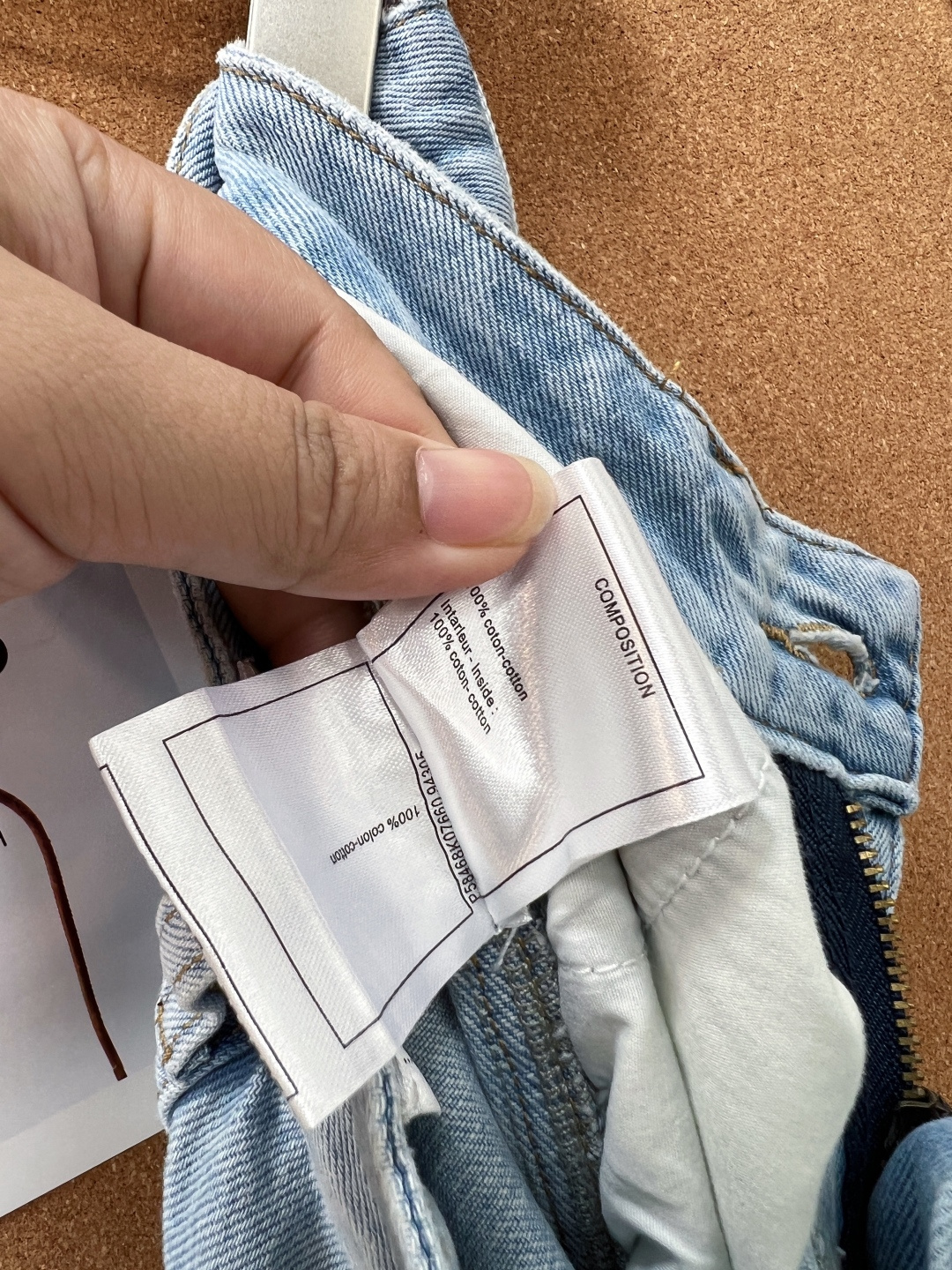 🆕CHANEL26夏季新品小香风镂空刺绣直筒牛仔裤👖，镂空刺绣设计，超薄纯棉透气牛仔面料，镂空logo简约透气，微微弹力