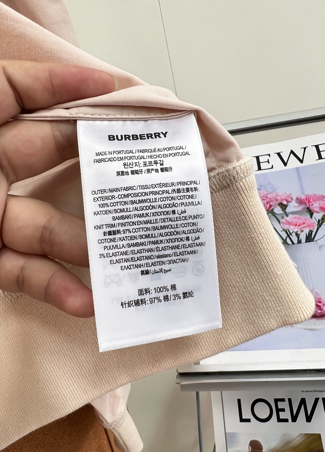 🆕Burberry经典哈林顿短款夹克🤍💖永不过时的哈林顿立裁版型，奶油白、柔粉双色温柔上线，标志性Vintage格纹衣领