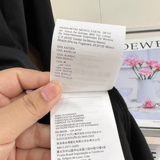 🆕Miu Miu26SS藤蔓钉珠刺绣长袖T恤🤍🖤早秋氛围感打底上衣,经典黑白双色永不过时,领口环绕精致藤蔓花卉钉珠刺绣, 🆕Miu Miu26SS藤蔓钉珠刺绣长袖T恤🤍🖤早秋氛围感打底上衣,经典黑白双色永不过时,领口环绕精致藤蔓花卉钉珠刺绣,