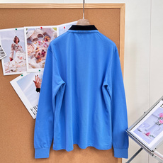🆕MiuMiu克莱因蓝撞色领长袖Polo衫,多巴胺富家学院风26SS早春新款撞色双领Polo,亮眼克莱因蓝自带显白滤镜, 🆕MiuMiu克莱因蓝撞色领长袖Polo衫,多巴胺富家学院风26SS早春新款撞色双领Polo,亮眼克莱因蓝自带显白滤镜,