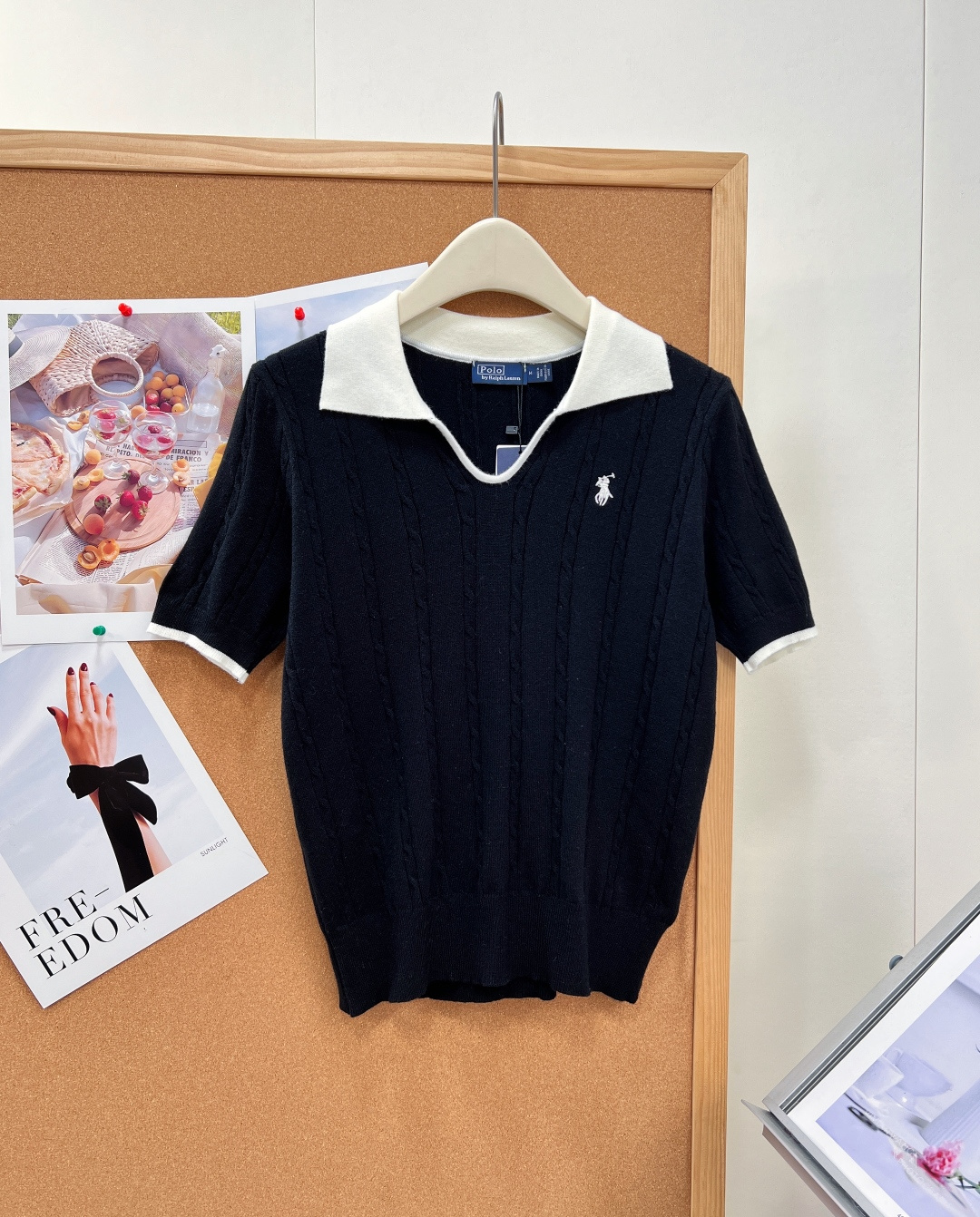 🆕Ralph Lauren撞色翻领麻花纹针织短袖 ,撞色Polo针织短袖太温柔✨经典双色撞色翻领+通体竖条麻花肌理,美式 🆕Ralph Lauren撞色翻领麻花纹针织短袖 ,撞色Polo针织短袖太温柔✨经典双色撞色翻领+通体竖条麻花肌理,美式