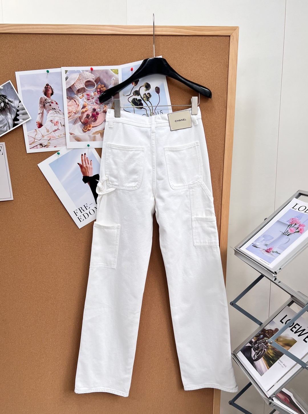 🆕Chanel 26SS三色工装直筒牛仔裤,三色任选!法式松弛老钱风牛仔裤✨ 深藏青/水洗浅蓝/奶白三色齐发,把随性贵气 🆕Chanel 26SS三色工装直筒牛仔裤,三色任选!法式松弛老钱风牛仔裤✨ 深藏青/水洗浅蓝/奶白三色齐发,把随性贵气