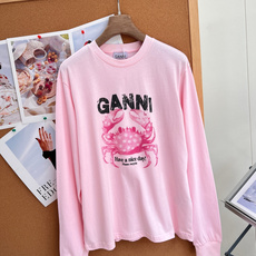 🆕GANNI粉色螃蟹印花长袖T恤 丹麦小众甜酷品牌,GANNI这件螃蟹长袖太懂少女心!爆火ins博主同款,品牌标志性俏皮 🆕GANNI粉色螃蟹印花长袖T恤 丹麦小众甜酷品牌,GANNI这件螃蟹长袖太懂少女心!爆火ins博主同款,品牌标志性俏皮