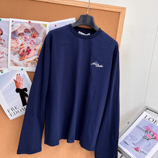 🆕Acne Studios 2026秋款新款长袖,圆领宽松版型,上身便显得十分随性和自然,胸前Acne Studios的 🆕Acne Studios 2026秋款新款长袖,圆领宽松版型,上身便显得十分随性和自然,胸前Acne Studios的