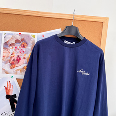 🆕Acne Studios 2026秋款新款长袖,圆领宽松版型,上身便显得十分随性和自然,胸前Acne Studios的 🆕Acne Studios 2026秋款新款长袖,圆领宽松版型,上身便显得十分随性和自然,胸前Acne Studios的