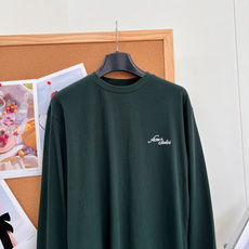 🆕Acne Studios 2026秋款新款长袖,圆领宽松版型,上身便显得十分随性和自然,胸前Acne Studios的 🆕Acne Studios 2026秋款新款长袖,圆领宽松版型,上身便显得十分随性和自然,胸前Acne Studios的