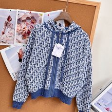 🆕DIOR26春夏Oblique老花针织连帽拉链外套,清爽蓝白老花套装上衣💙和同系列老花短裤成套搭配,整套同源经典Obl 🆕DIOR26春夏Oblique老花针织连帽拉链外套,清爽蓝白老花套装上衣💙和同系列老花短裤成套搭配,整套同源经典Obl