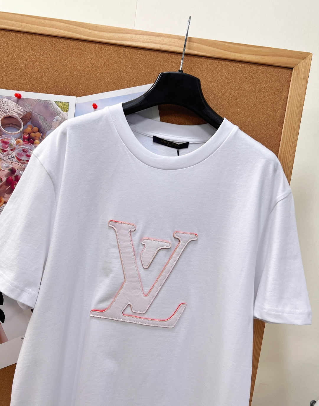 louis vuitton pink lv applique t shirt