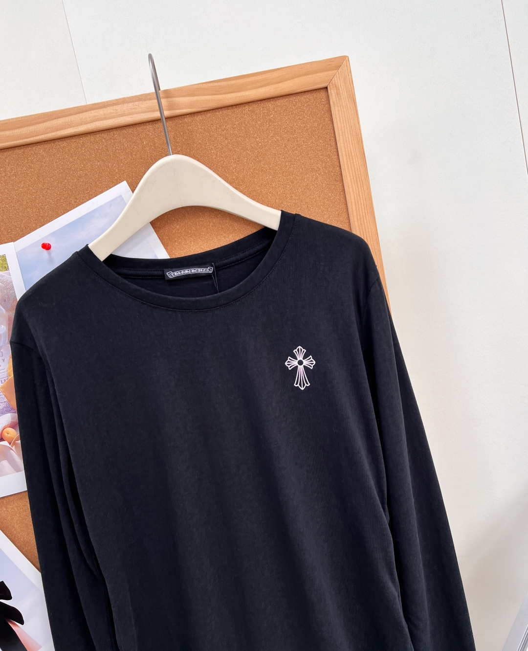 🆕Chrome hearts新款经典克罗心印花修身长袖打底衫，黑白两基础色可选！常规版型自带显瘦buff 轻薄透气面料贴