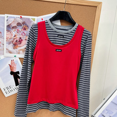 🆕Miu Miu 26秋冬撞色叠搭背心条纹长袖两件套,懒人一键get层次感🎞️不用费心思考搭配!一套直接拥有撞色叠穿效果 🆕Miu Miu 26秋冬撞色叠搭背心条纹长袖两件套,懒人一键get层次感🎞️不用费心思考搭配!一套直接拥有撞色叠穿效果