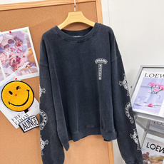 🆕Chrome hearts克罗Soap&Water亲友限定卫衣,暗黑高街天花板🖤 重磅款亲友限定卫衣来咯! 复古炭黑灰 🆕Chrome hearts克罗Soap&Water亲友限定卫衣,暗黑高街天花板🖤 重磅款亲友限定卫衣来咯! 复古炭黑灰