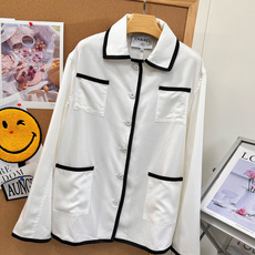 🆕CHANEL小香新款撞色翻领口袋外套,甄选100%全棉梭织面料,经预缩定型后整理,布面肌理清晰,兼具挺括度与垂坠悬感, 🆕CHANEL小香新款撞色翻领口袋外套,甄选100%全棉梭织面料,经预缩定型后整理,布面肌理清晰,兼具挺括度与垂坠悬感,