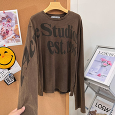 🆕Acne Studios 1996水洗字母印花长袖T恤,北欧松弛感本命打底🍂复古做旧水洗真的太有味道了! 重磅水洗棉经 🆕Acne Studios 1996水洗字母印花长袖T恤,北欧松弛感本命打底🍂复古做旧水洗真的太有味道了! 重磅水洗棉经