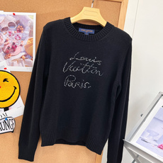 🆕LOUIS VUITTON26早秋新款珠片刺绣羊毛毛衣,低调闪钻高级感✨原版开发|100%羊毛面料,软糯亲肤,上身轻盈 🆕LOUIS VUITTON26早秋新款珠片刺绣羊毛毛衣,低调闪钻高级感✨原版开发|100%羊毛面料,软糯亲肤,上身轻盈