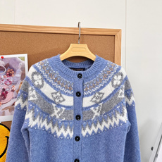 🆕LOUIS VUITTON26新款费尔岛提花开衫|北欧复古冬日氛围感❄️ 原版开发|经典费尔岛民族提花,秋冬本命针织! 🆕LOUIS VUITTON26新款费尔岛提花开衫|北欧复古冬日氛围感❄️ 原版开发|经典费尔岛民族提花,秋冬本命针织!