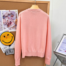🆕Acne Studios经典羊毛针织开衫,两色上新,永不过时的基础圆领款,北欧松弛感拿捏住!胸口小巧刺绣logo,简约 🆕Acne Studios经典羊毛针织开衫,两色上新,永不过时的基础圆领款,北欧松弛感拿捏住!胸口小巧刺绣logo,简约